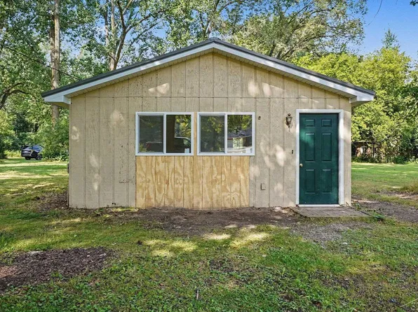 155 N Meridian Rd, Midland, MI 48640