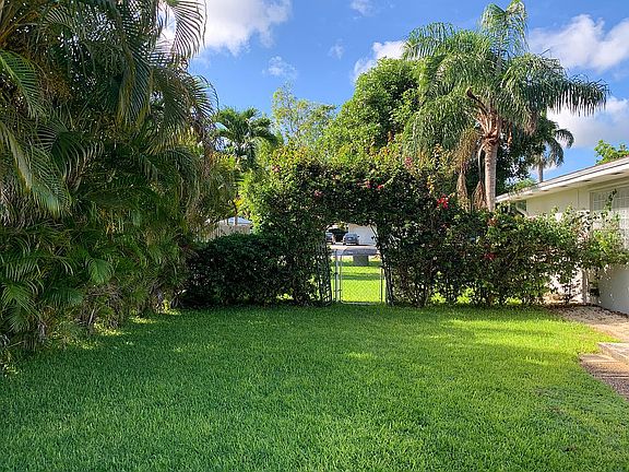 3rd image of 8460 SW 147th Ter