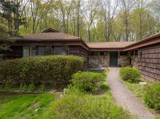 24 Haller Cres, Spring Valley, NY 10977