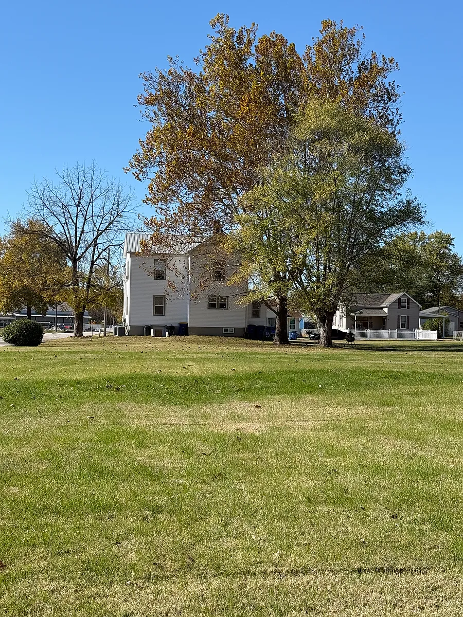 Building Photo - 502 N Jefferson Ave