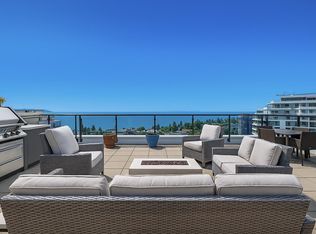 1439 George St #Penthouse 1, White Rock, BC V4B 0B9