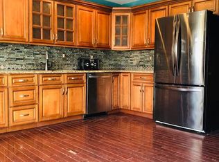 247 E Fariston Dr, Philadelphia, PA 19120