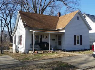 523 Cosby St, Washington, IN 47501