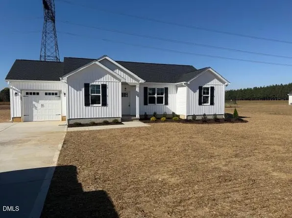 60 Turlington Landing Rd, Dunn, NC 28334