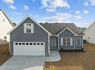 2229 Zircon Dr, Winterville, NC 28590