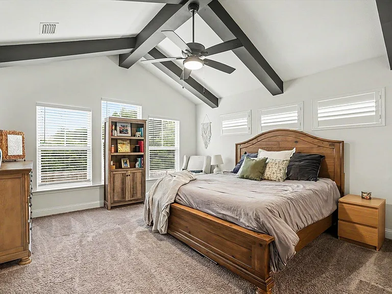 414 Grand Oaks Rd — Photo 37
