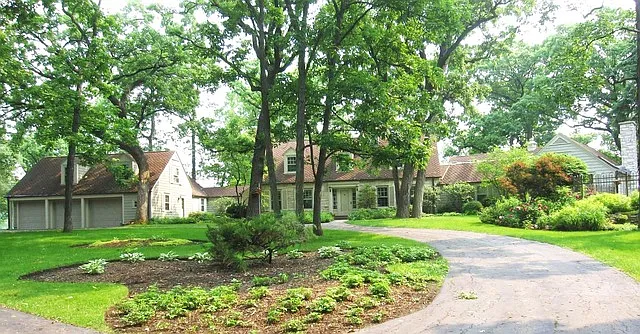259 Inverway photo 1