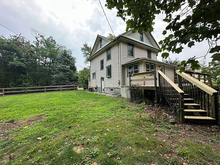 541 W Jersey Ave — Photo 34