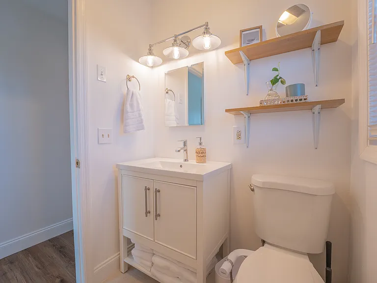 1409 Southard Ave — Photo 22
