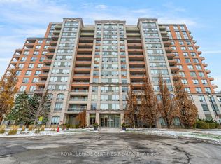 29 Northern Heights Dr #606, Richmond Hill, ON L4B 4L8