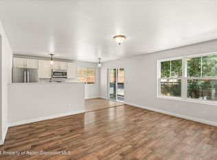 5204 Sunset Ridge Ct, Glenwood Springs, CO 81601