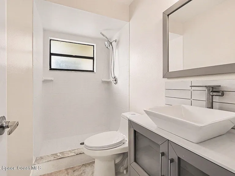 3695 Brentwood Ct — Photo 13