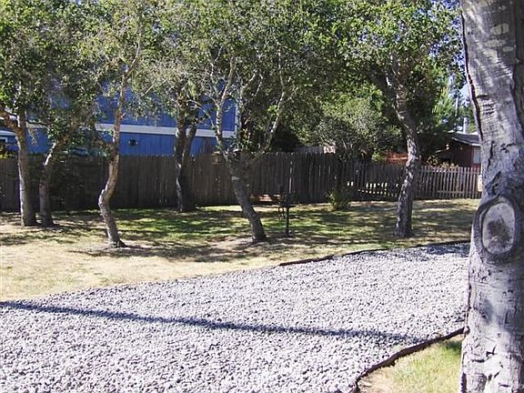 Drive to rear of property