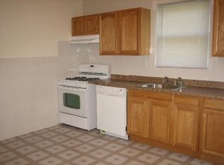 16 Union St #33A, Stoughton, MA 02072