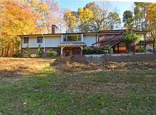 1426 Oldtown Rd, Winston Salem, NC 27106