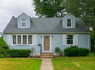1009 Oakwood Ave, Blackwood, NJ 08012