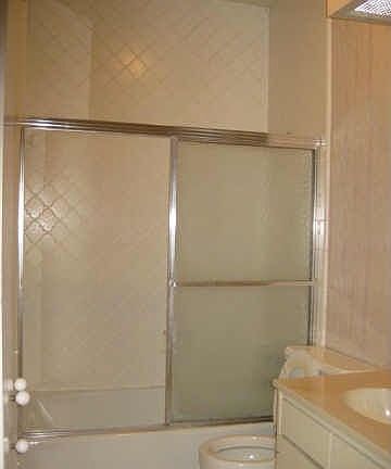 5th image of 3722 Holland Ave #2