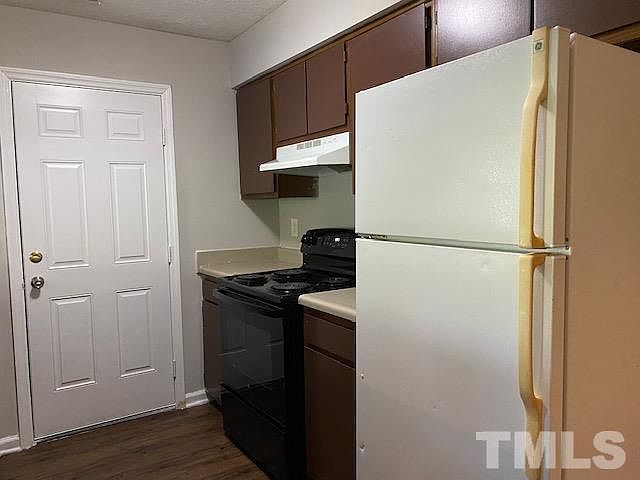 2nd image of 4714 Hoyle Dr APT C
