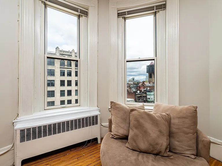 271 Dartmouth St #6M — Photo 4