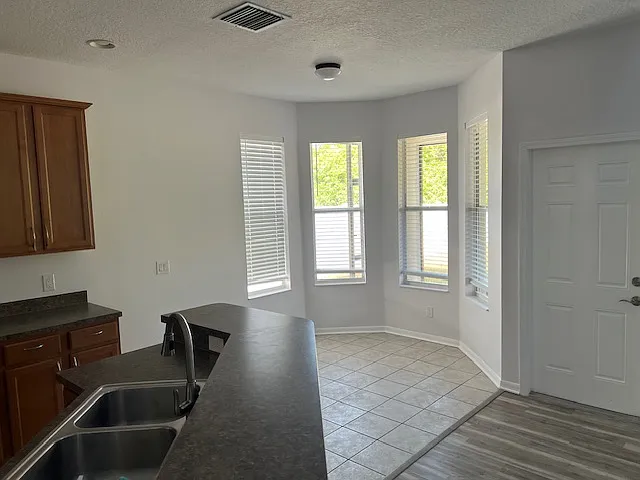 8359 Moccasin Trail Dr — Photo 11