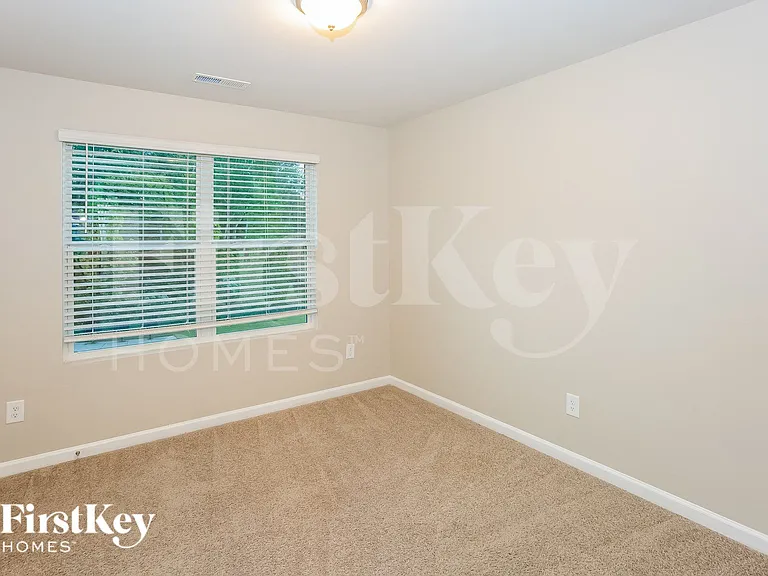 9421 Coddle Ct NW — Photo 14