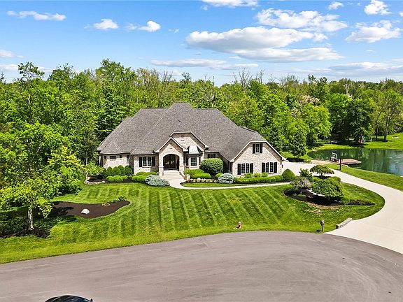 3rd image of 8237 Wilde Ct