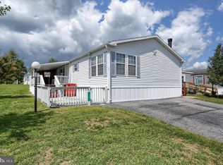 72 Country View Est, Newville, PA 17241
