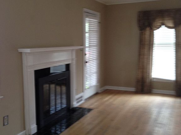 2nd image of 408 E 66th Ter