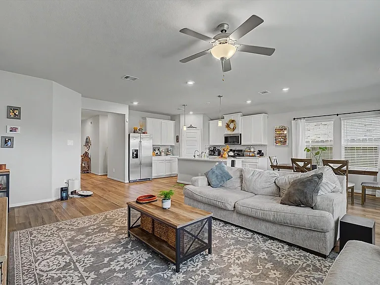 10842 Cliffs View Dr — Photo 9