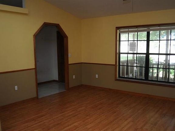 4th image of 1620 Christa Ct