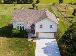 16423 Kansas Ave, Basehor, KS 66007