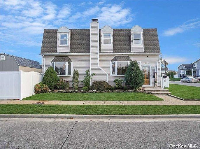 2431 Riverside Dr, Wantagh, NY 11793 MLS 3449232 Zillow