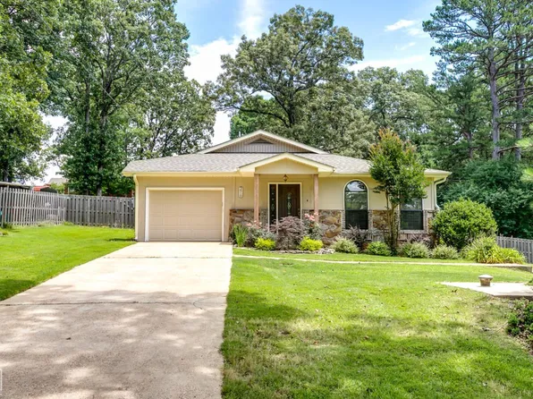 3910 Forest Hill Rd, Jonesboro, AR 72404