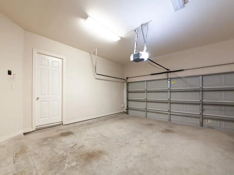 3206 Holly Thicket Dr — Photo 44