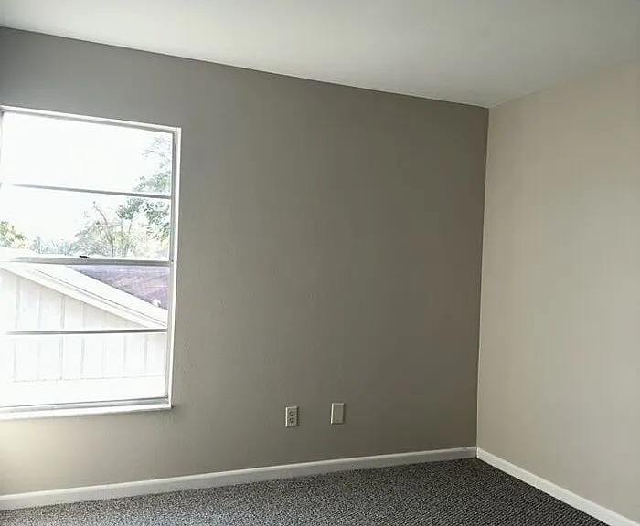 17608 Shadyside Cir — Photo 13