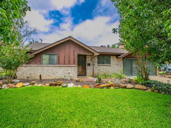 3029 Esters Ct, Irving, TX 75062