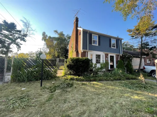 10731 Roxbury St, Detroit, MI 48224