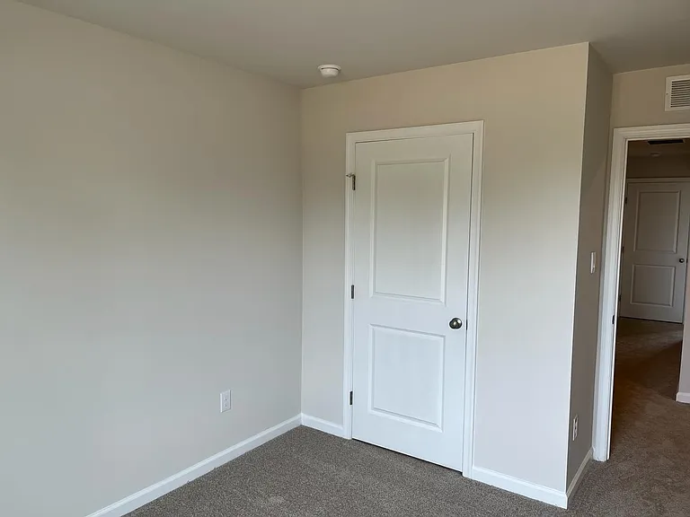 49 Elliot Ln — Photo 16