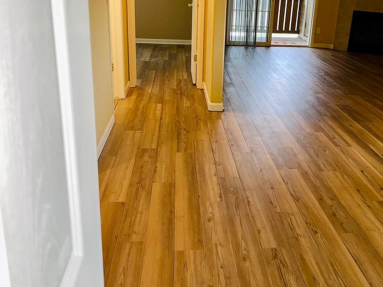 138 Beacon Way #1E — Photo 2