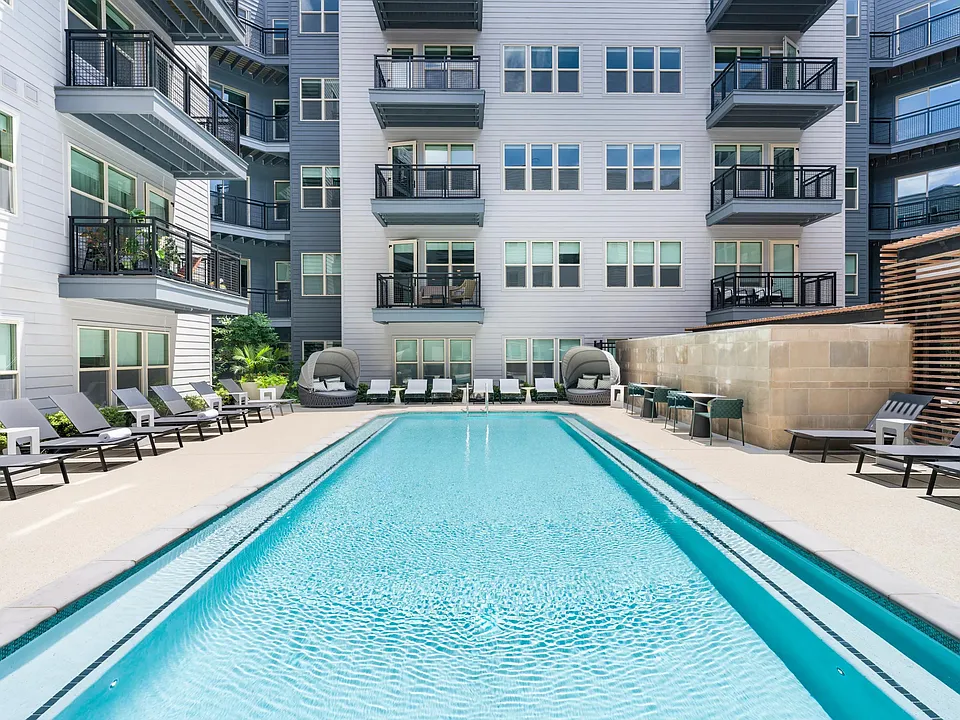 Modera Falls Church