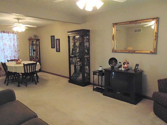 4th image of 5130 Chimneylake Dr