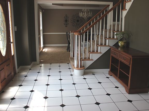 3rd image of 530 Quail Creek Dr NW