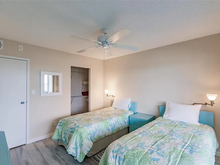 1055 W Peppertree Dr #506AA — Photo 20