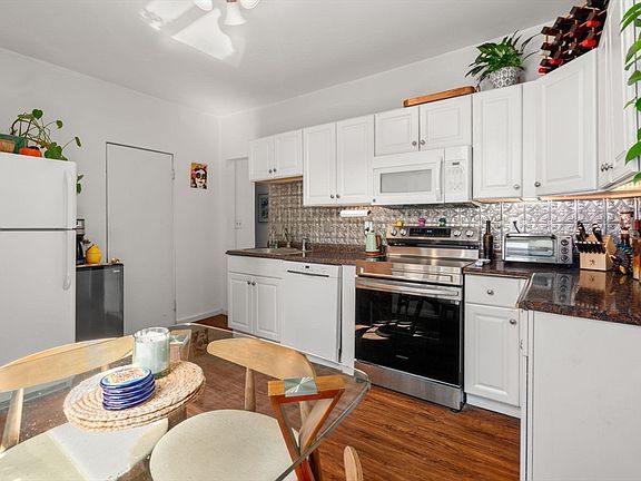 5th image of 1404 Commonwealth Ave APT 17