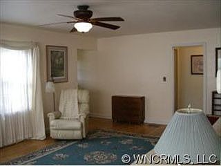 2nd image of 531 1st Ave W