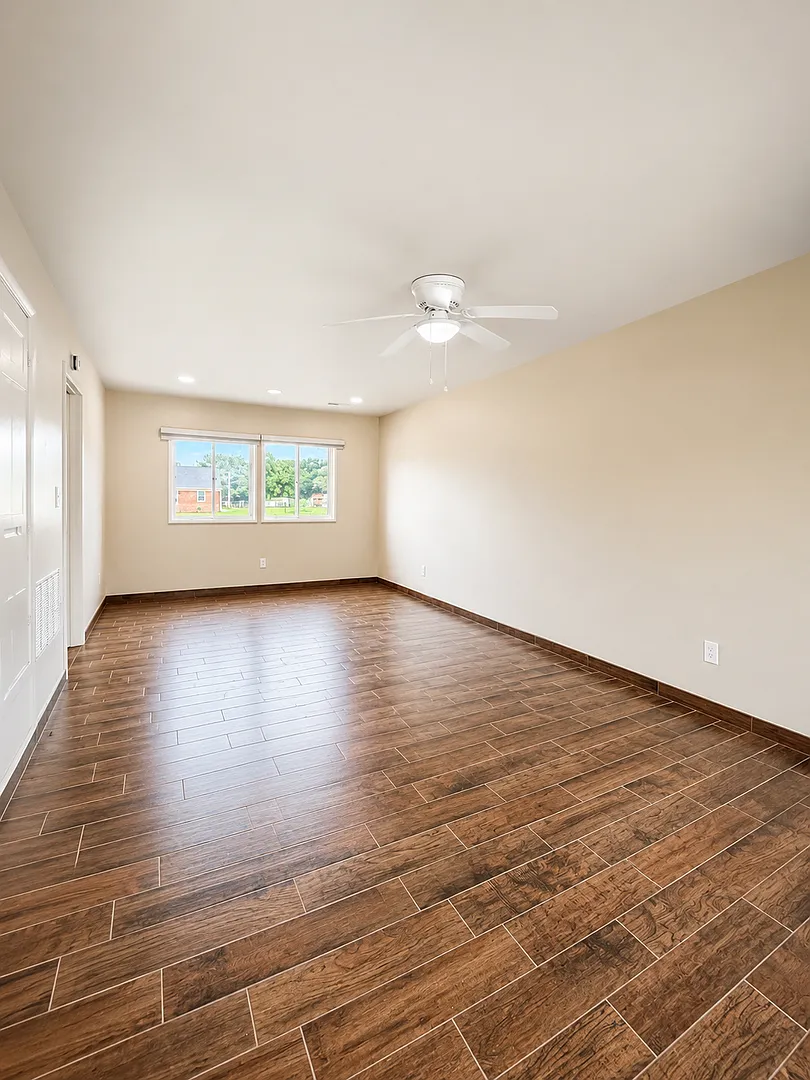 Completely Remodeled 4BR Home Steps from Alabama A&M University | Fenced Yard | Section 8 Welcome — Photo 3