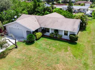 373 NW Dearman St, Port Saint Lucie, FL 34983