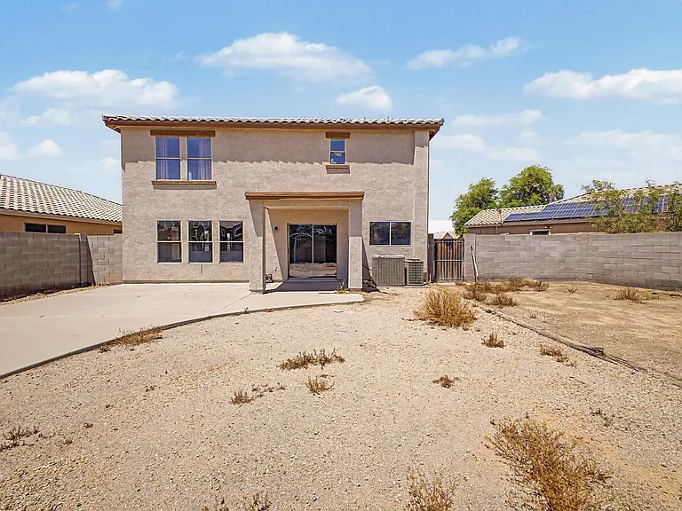 559 W Viola St — Photo 38