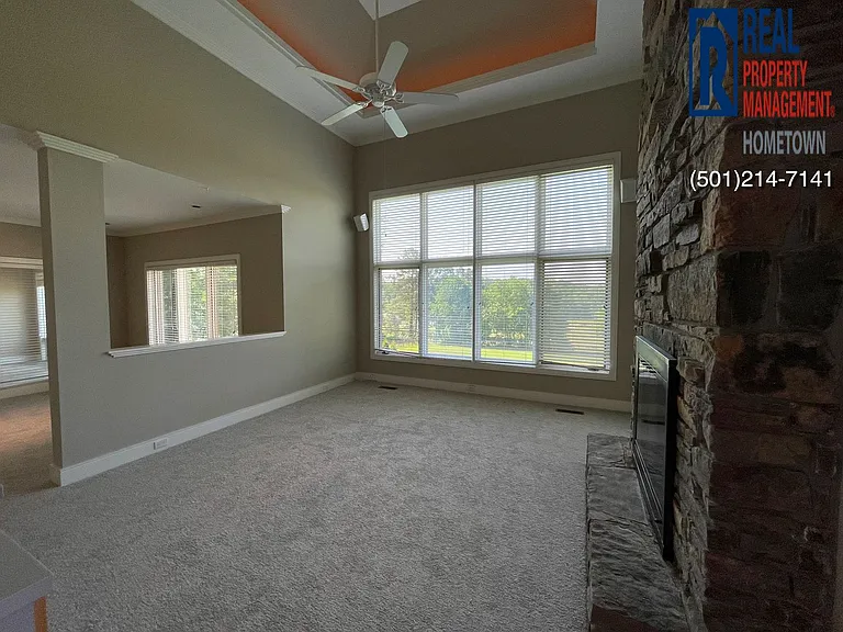 5806 Highway 5 — Photo 4