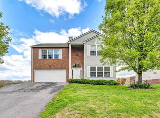 230 Barkwood St, Christiansburg, VA 24073